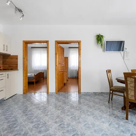 Sa Dovodja Lägenhet Vodice