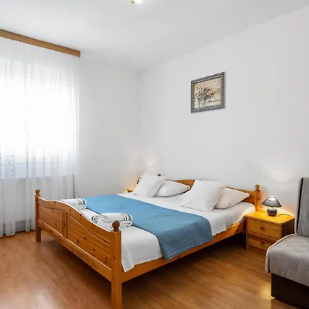 Sa Dovodja Lägenhet Vodice